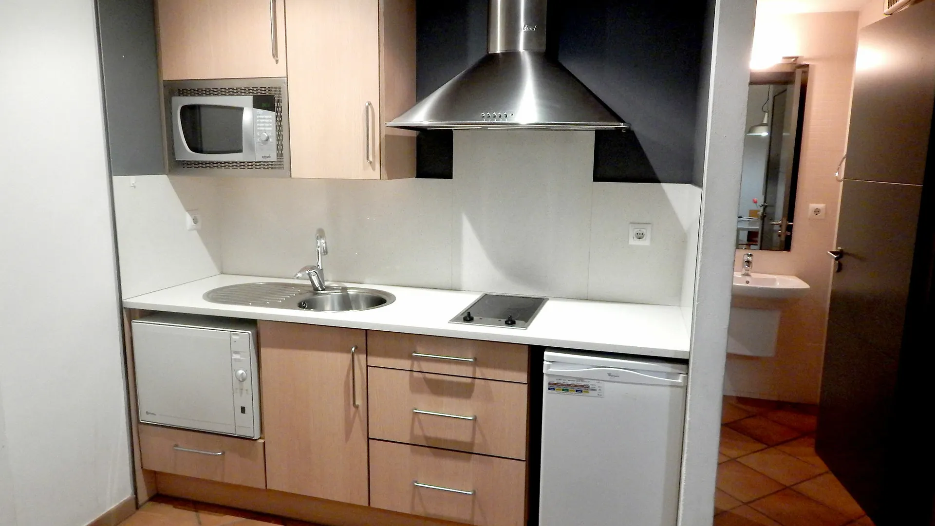 Loft Muralla ז'ירונה ספרד