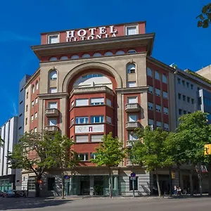 Отель Ultonia, Жирона
