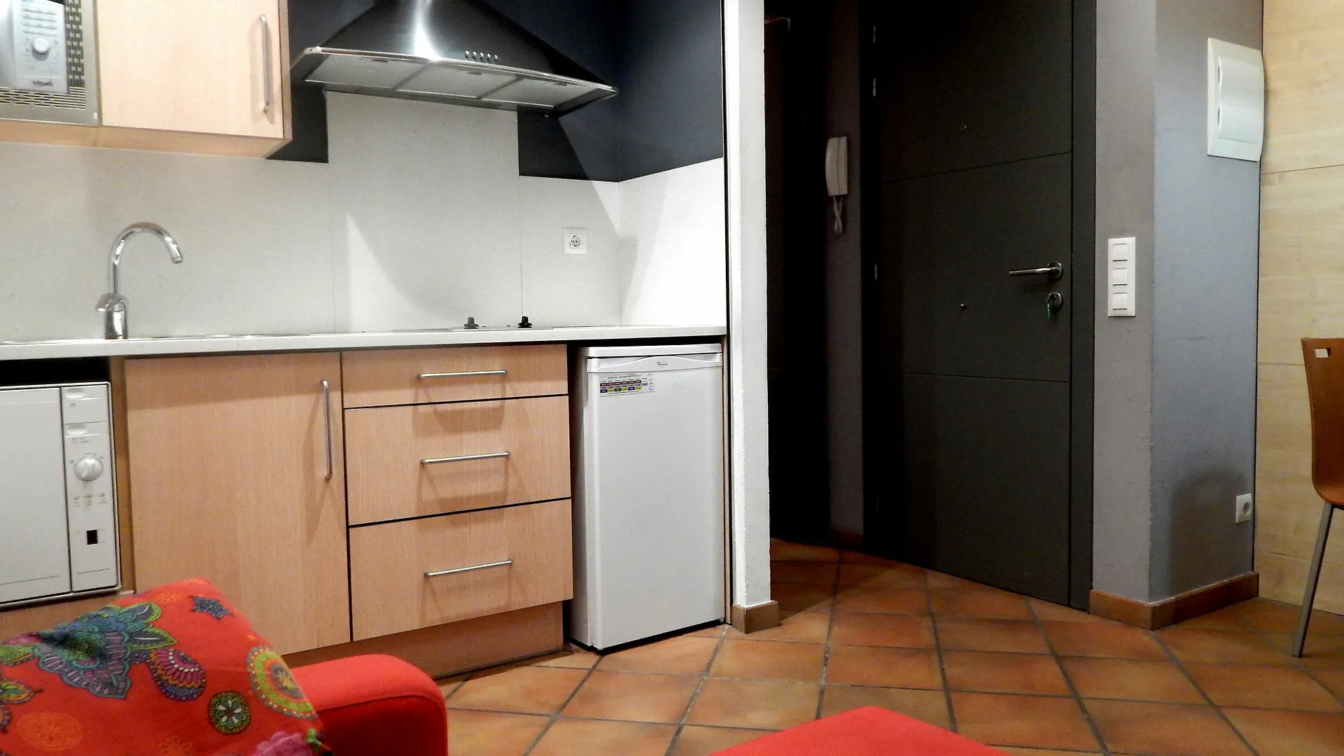 Loft Muralla Girona Spain