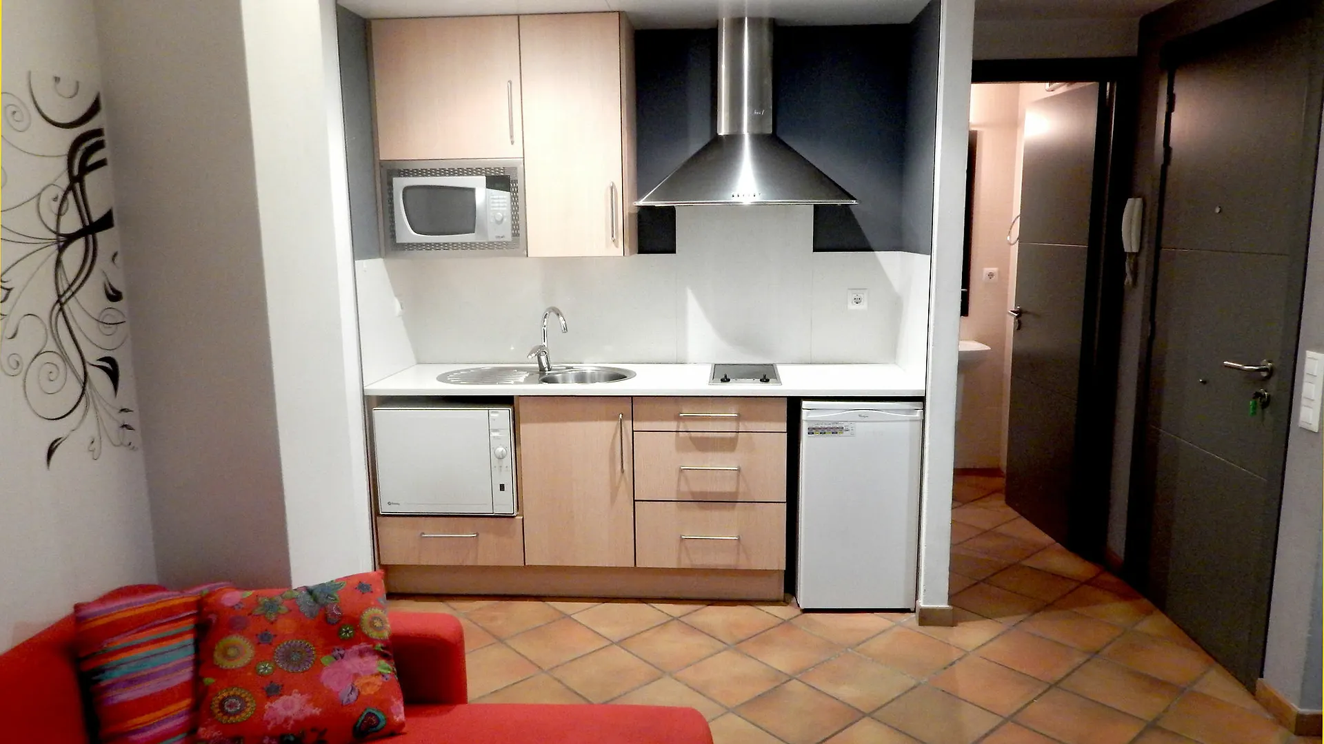 Loft Muralla Girona 0*,